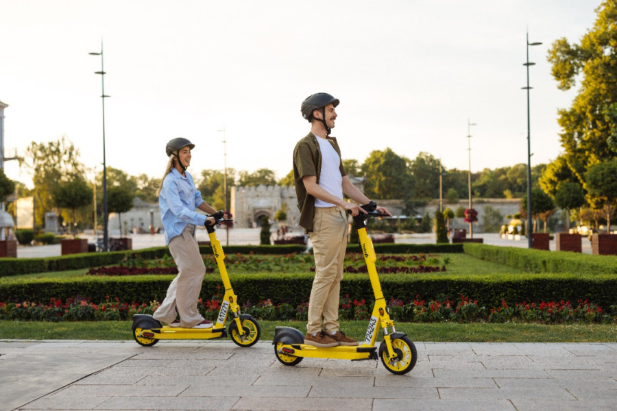 Yandex Go pokrenuo iznajmljivanje električnih trotineta u Nišu
