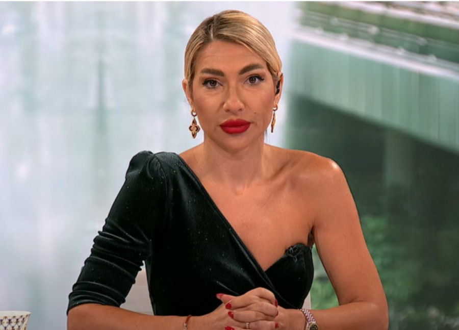 Poznati estradni par ovako slavi godišnjicu braka: Niske strasti u đakuziju (FOTO)