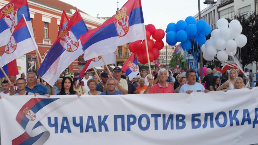 Veličanstveni prizori iz cele Srbije: Nepregledne kolone ljudi širom zemlje se borile za Srbiju (FOTO/VIDEO)