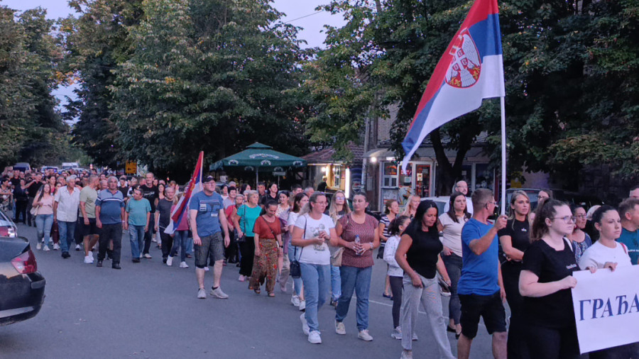 Narod danas ponovo ustaje protiv blokada: Nikada veći skupovi, okupljanje na više od 200 lokacija! (FOTO/VIDEO)