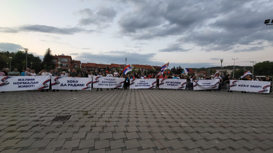 Narod danas ponovo ustaje protiv blokada: Nikada veći skupovi, okupljanje na više od 200 lokacija! (FOTO/VIDEO)