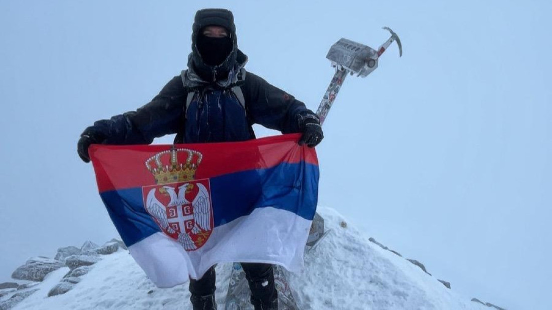 Brutalno: Tukao vanbračnu partnerku produžnim kablom i davio je!