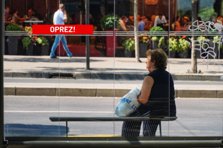 Velika internet prevara: Penzionerka nasela na Fejsbuku, zbog jednog klika ostala bez novca na računu!