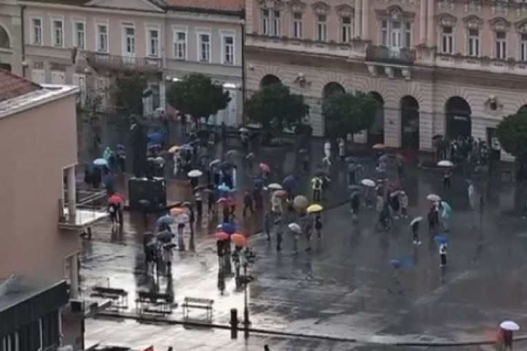 Hitno se oglasio MUP! Reagovao na sramne laži tajkunskih medija