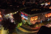 Projekcija za ponos: Srpska trobojka obasjala fasade studentskih domova u Beogradu! (FOTO)