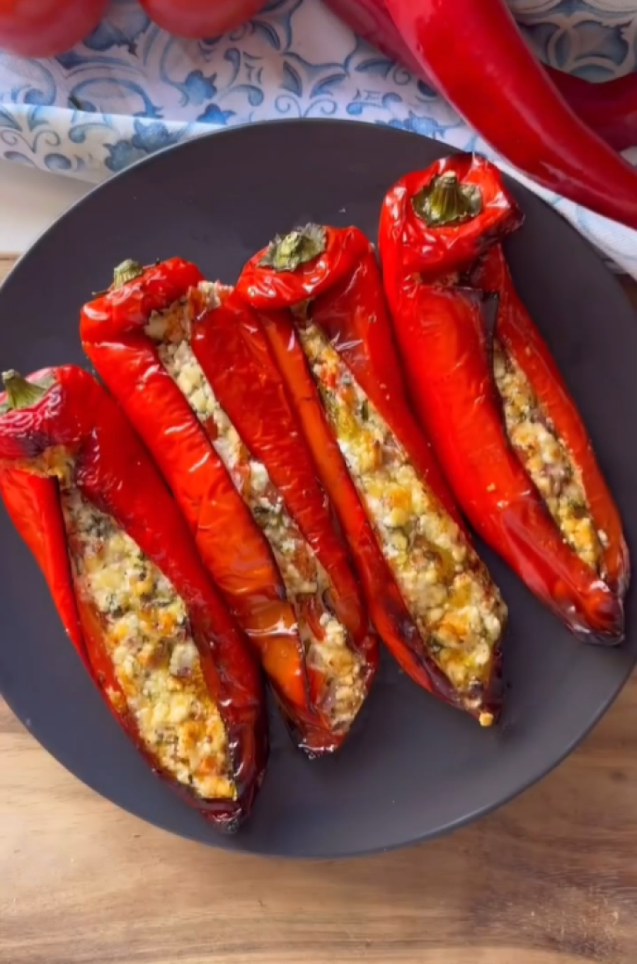 Recept dana: Grčke punjene paprike, mediteranski klasik koji će vas raspametiti punoćom ukusa