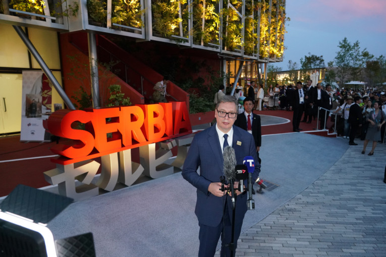 Brnabić: U Šolakovim medijima ne znaju da objasne da je Vučić sa počastima dočekan u Japanu