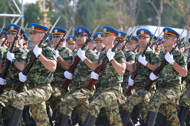 Poznato kada se može očekivati prva generacija koja će služiti obavezni vojni rok u Srbiji