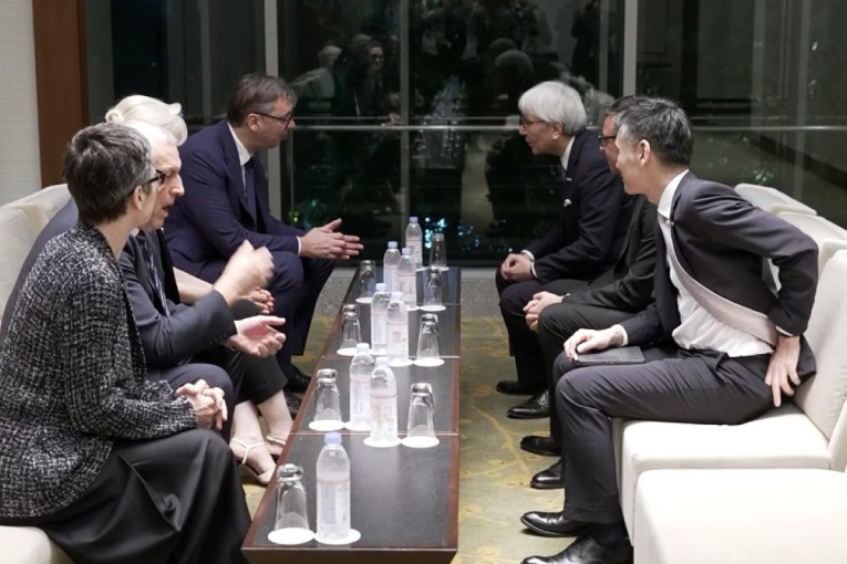 Predsednik Vučić u Tokiju na večeri sa japanskim privrednicima (FOTO/VIDEO)