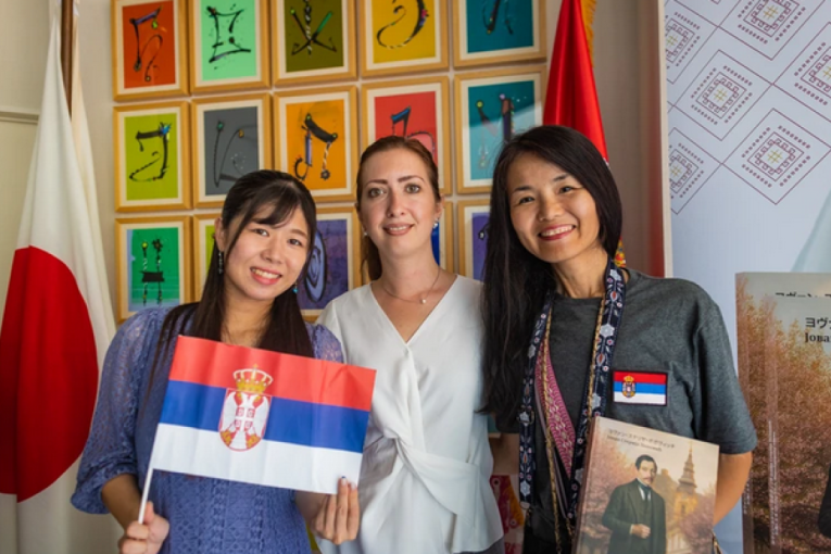 Održana promocija knjige "Pokondirena tikva" na Paviljonu Srbije na EXPO u Japanu (FOTO)