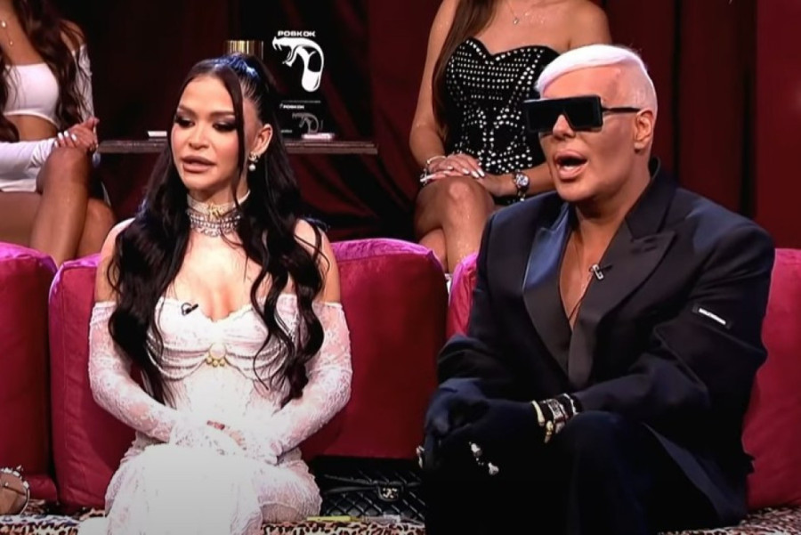 "Ti ne možeš bez se*sa!" Boki 13 napao Aleksandru Mladenović u emisiji uživo, leti perje