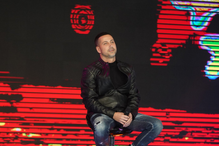 Radio za Koštunicu, a sada ovo obavlja kod Željka Mitrovića u kabinetu! Marko Đedović ćutao o ovome!