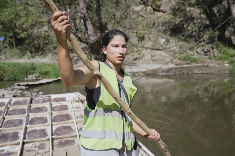 Ljudi su baš visoki, zime ledene, ali život ovde je bezbedniji: Nikola je Kolumbijac srpskog porekla i došao je u zemlju svog oca (FOTO)