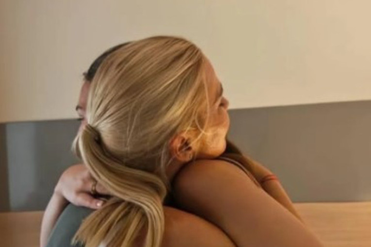 Šok! Veljko Ražnatović promenio imidž: Od brade ostalo samo ovo! (FOTO)