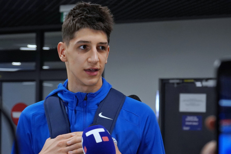 Mladi Srbin ušao u istoriju Barselone: Nikola je rekorder španskog velikana (VIDEO)