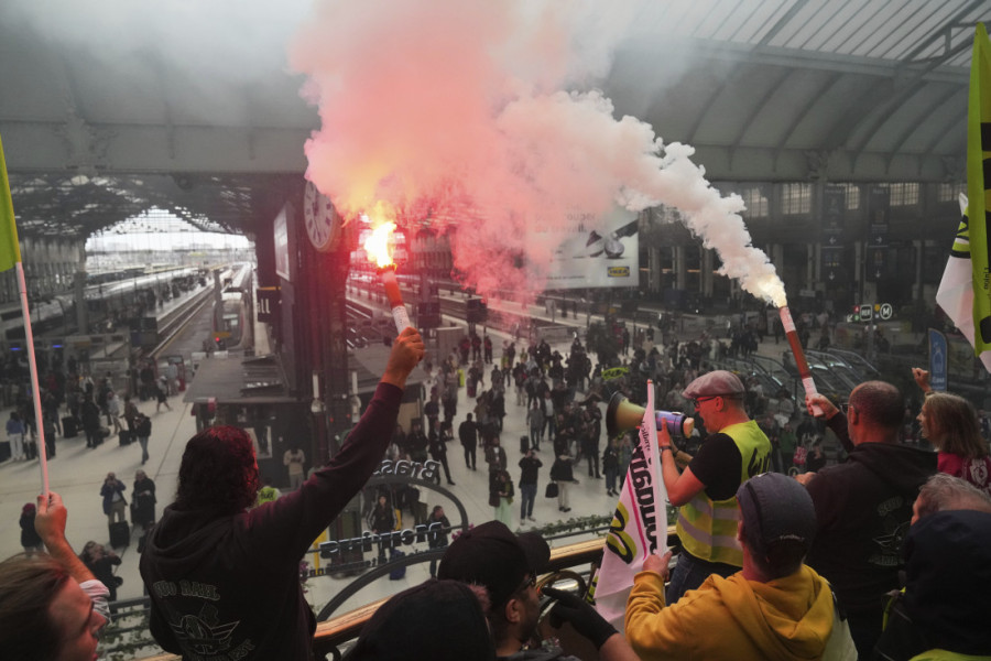 Sastanak premijera i sindikata u Francuskoj bez pomaka – najavljena mobilizacija, evo i kad!