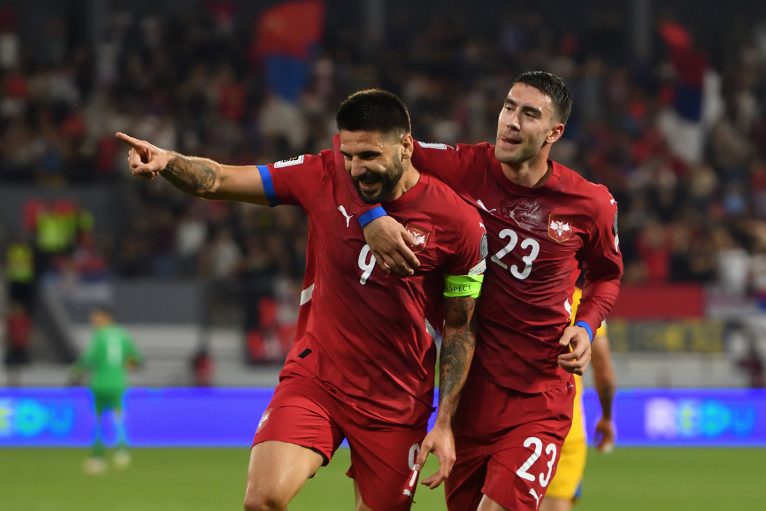 Mitrović ponovo zatresao mrežu! Srbin obradovao Piksija pred meč odluke!