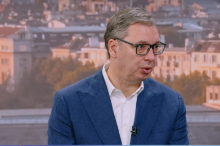 Predsednik Vučić: Razgovaraću sa liderima širom sveta, očekujte uskoro dobre vesti po pitanju povlačenja priznanja tzv.Kosova