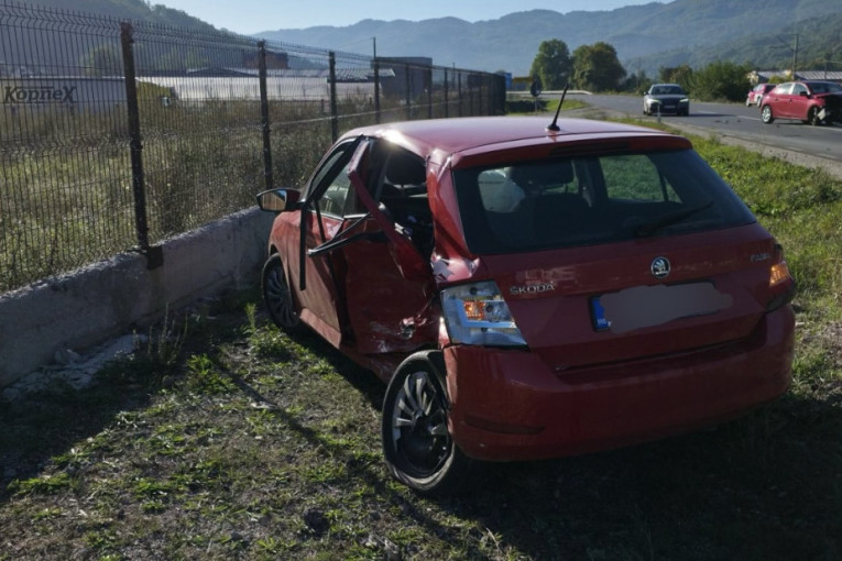 Komunalni policajac zapalio vozilo komunalne policije: Uhapšena trojica službenika