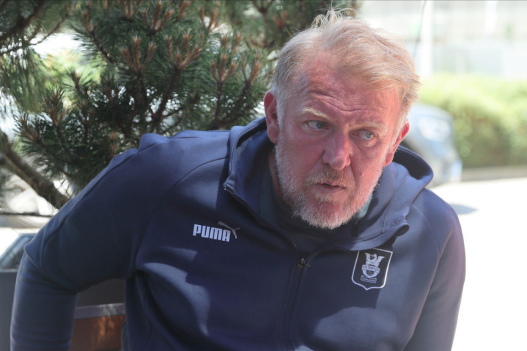 Prosinečki dobio naslednika: "Hrabri sokoli" imaju novog selektora, reč je o legendi crnogorskog fudbala (FOTO)