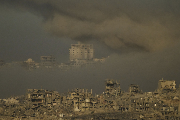 Samo jedno mesto je bezbedno u gradu Gazi: Izraelska vojska upozorila humanitarne radnike (FOTO)