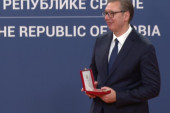 Moćan govor predsednika Vučića na dodeli odlikovanja! Reči odzvanjale Palatom Srbije: U korenu starom struji snažna hrana!