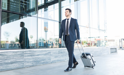 Najčešći izbor je uglavnom i najgori: Ne birajte ove boje kofera ako ne želite da budete u potrazi za izgubljenim prtljagom
