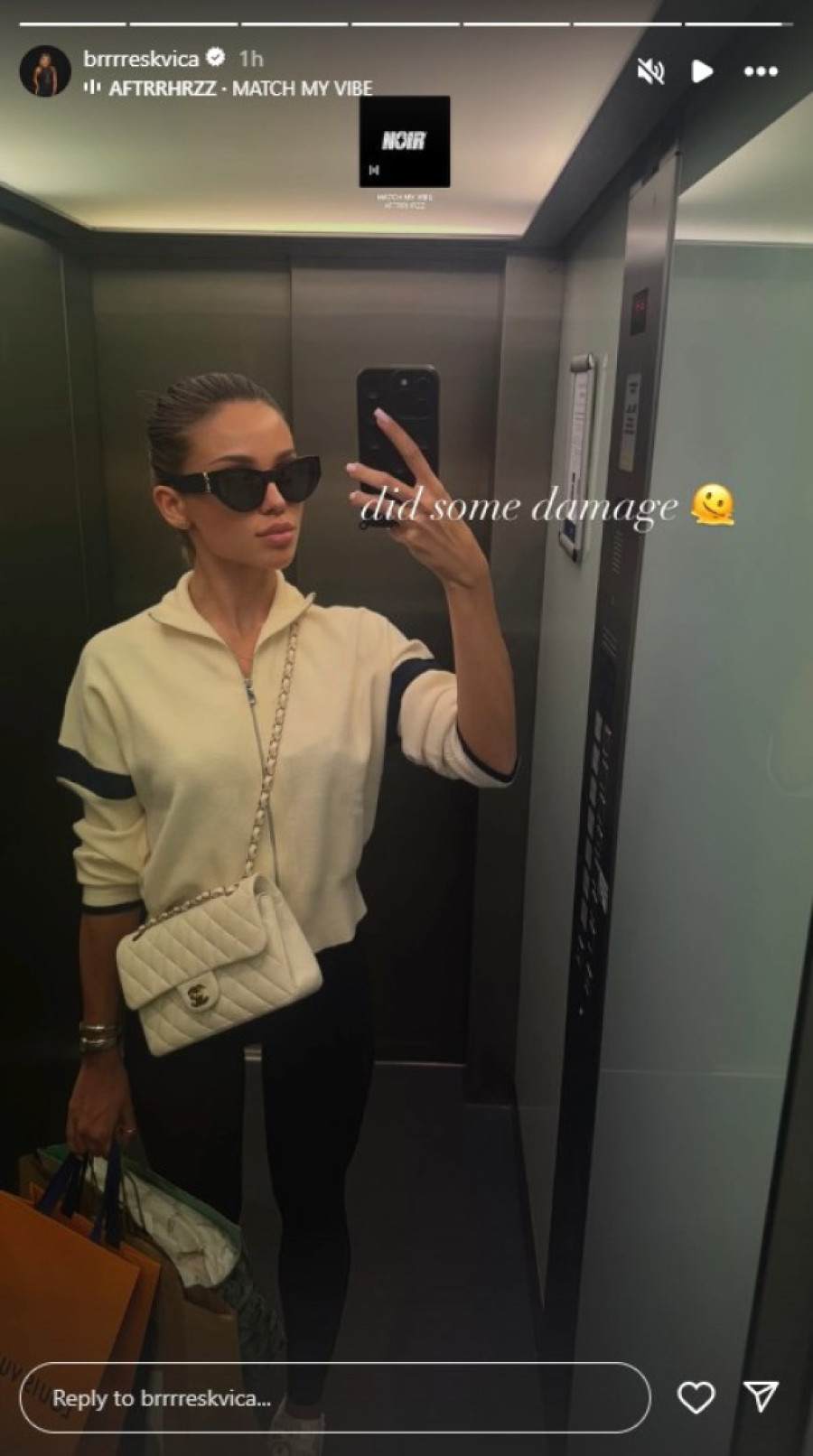 Breskvica na sebi fura 30.000 evra: Mlada pevačica se počastila najluksuznijim komadima (FOTO)