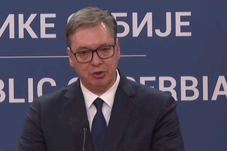 Kroz vrata su prošla 47.392 čoveka, a zaustavljenih blokadera bilo 186! Vučić: Demonstriraju zbog tri mosta u Novom Sadu