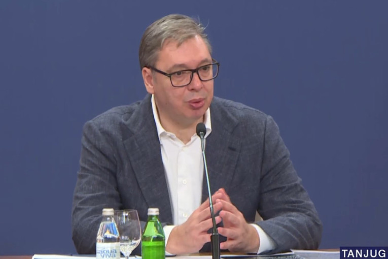 Vučić predstavio nove mere države: Legalizacija kompletnog objekta za 100 evra! (FOTO/VIDEO)