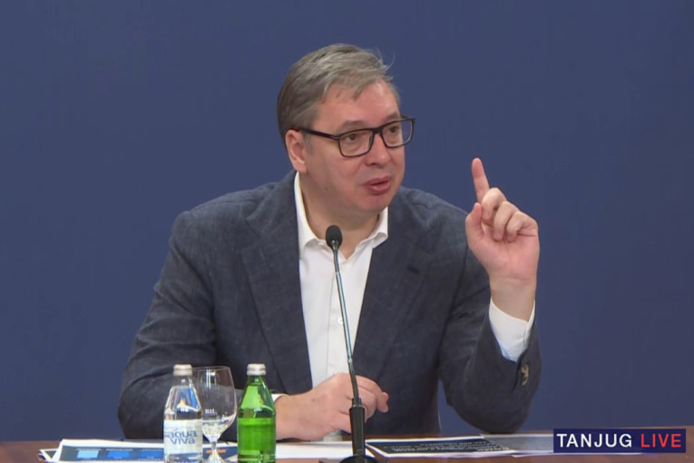 Vučić predstavio nove mere države: Legalizacija kompletnog objekta za 100 evra! (FOTO/VIDEO)