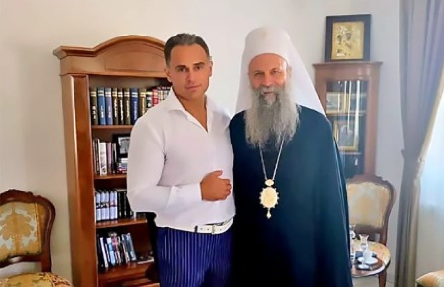 "Sa porodicom slavimo rođenje" Milan Stanković na Malu Gospojinu posetio svetinju (FOTO)