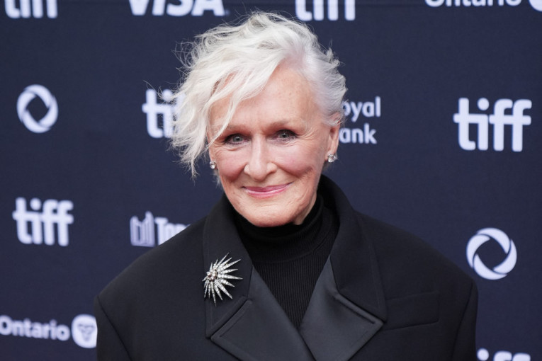 Glen Klouz potpuno gola u novom filmu: Nisam želela da se obučem (FOTO/VIDEO)