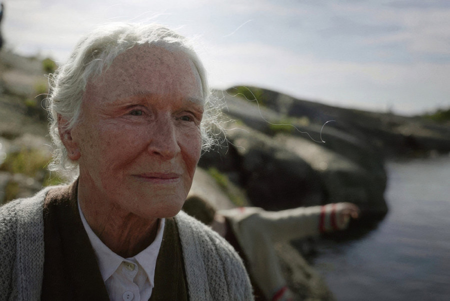 Glen Klouz potpuno gola u novom filmu: Nisam želela da se obučem (FOTO/VIDEO)