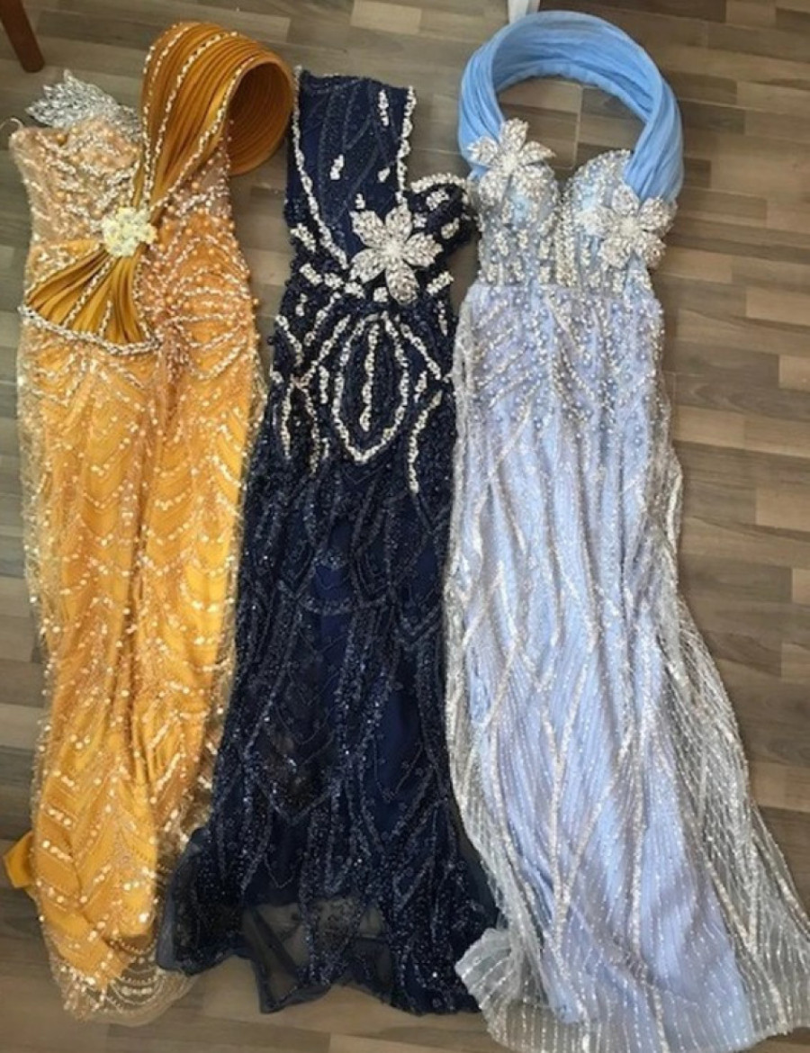 Carinici ostali u šoku: Umesto kofera, iz autobusa isplivalo 500 kg sudžuka! (FOTO)