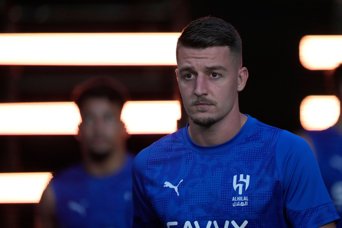 Sergej doneo važnu odluku! Sve je stopirano zbog jednog kluba!