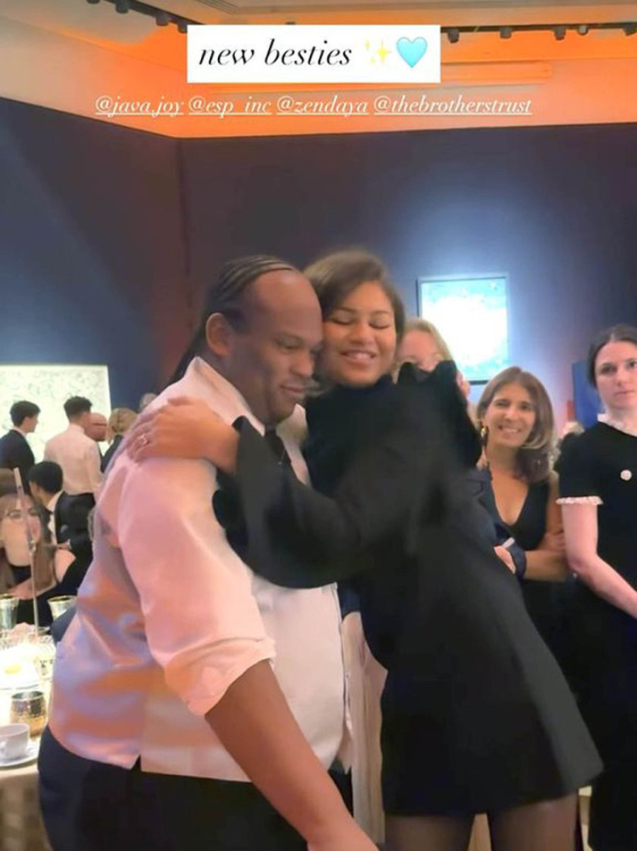 Kada se pojave zajedno, mreže gore: Zendeja i Tom blistali na gala večeri, a njeno izdanje svi komentarišu (FOTO)