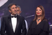 Pobednik "Nikad nije kasno" imao udes! Supruga u bolnici, on se oglasio posle finala