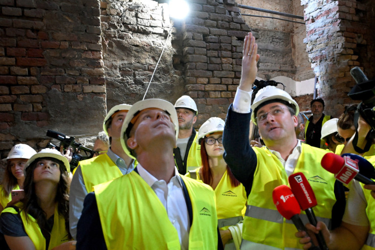 Oluja paralisala Italiju: Poplave, klizišta i potraga za nestalom turistkinjom!