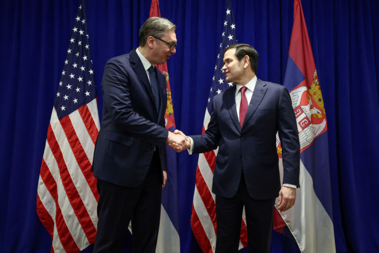 Vučić nakon sastanka sa Rubiom: Fokus razgovora bio na oblasti ekonomije i trgovine, posebno o rešavanju američkih tarifa (FOTO)