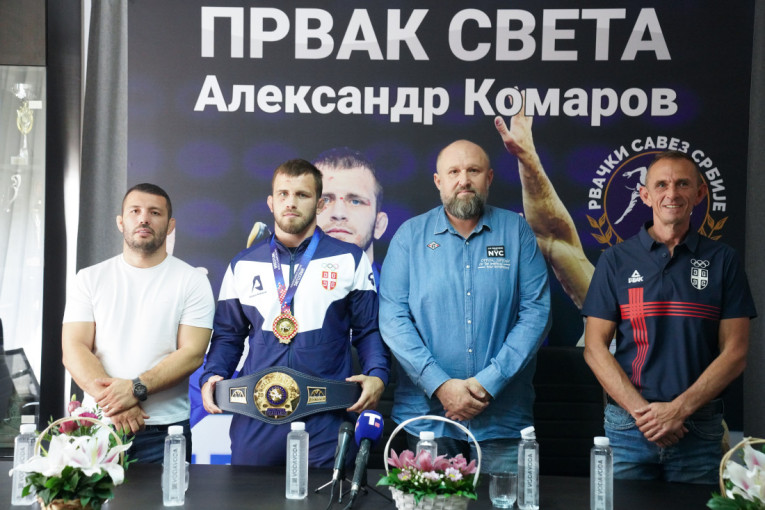 Srpski heroj iz Zagreba doneo svetsko zlato! Komarov ponosan na istorijski uspeh: Korak po korak do Los Anđelesa!