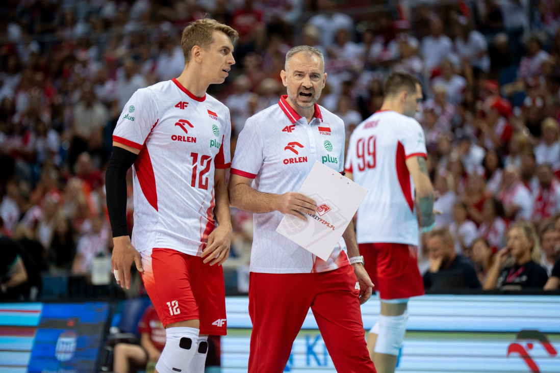 Nikola Grbić ubedljiv u derbiju srpskih trenera! Poljska dominantno do polufinala SP!