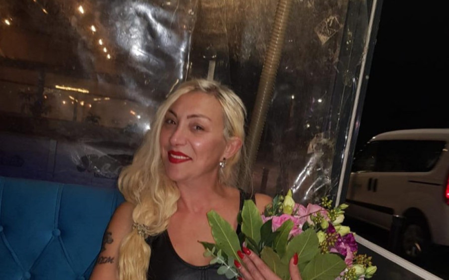 Ovo je velelepna vikendice Jale Brata koja je izgorela u požaru: Sve je podređeno uživanju (FOTO)