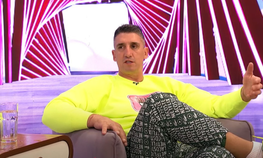 Kristijan Golubović urla na sahrani Stele Savić: "Dolaze pijani, a momenat je pretežak"