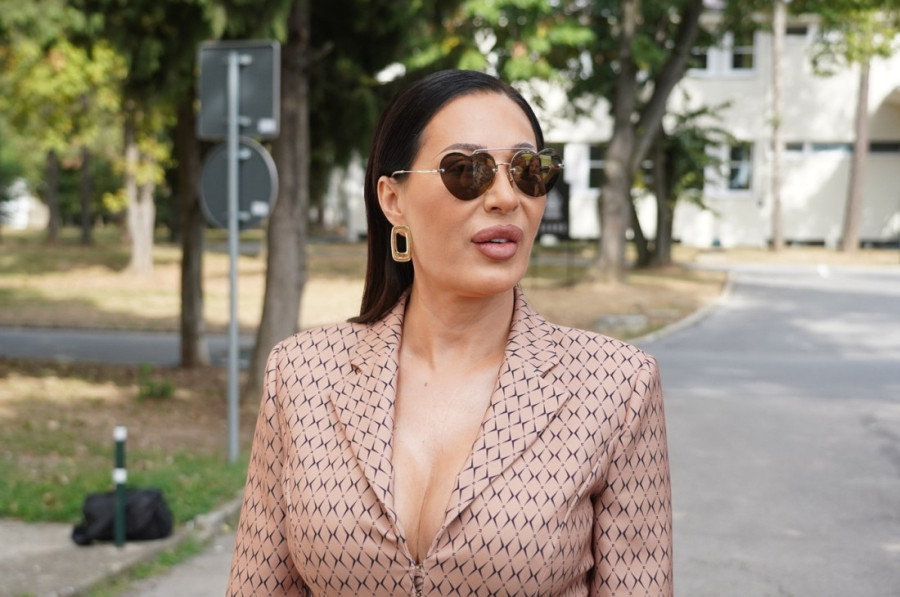 Ceca raskrinkala porodicu: Veljko troši sve pare, Anastasija pravi haos!