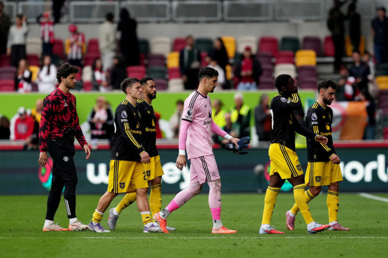 Vest Hem predstavio novog trenera: Čeka ga baš težak posao (FOTO)