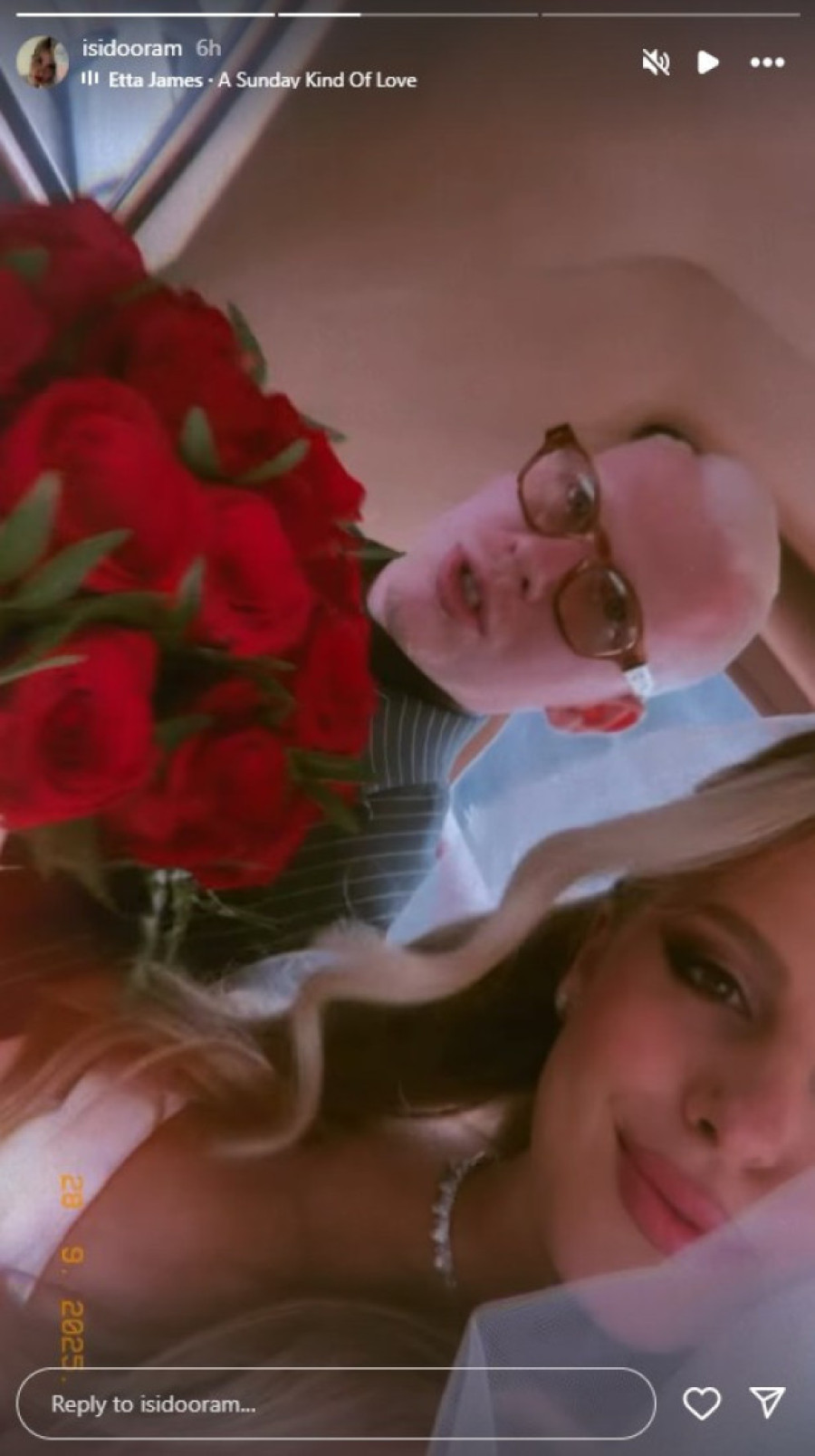 Oženio se poznati reper! Devojke su ludele za njim, a sada se skrasio pored ove plavuše (FOTO)