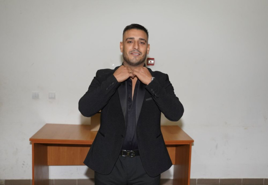 Evo kako Darko Lazić izgleda nakon saobraćajke: Skinuo zavoje, preko cele glave ožiljak! (FOTO)