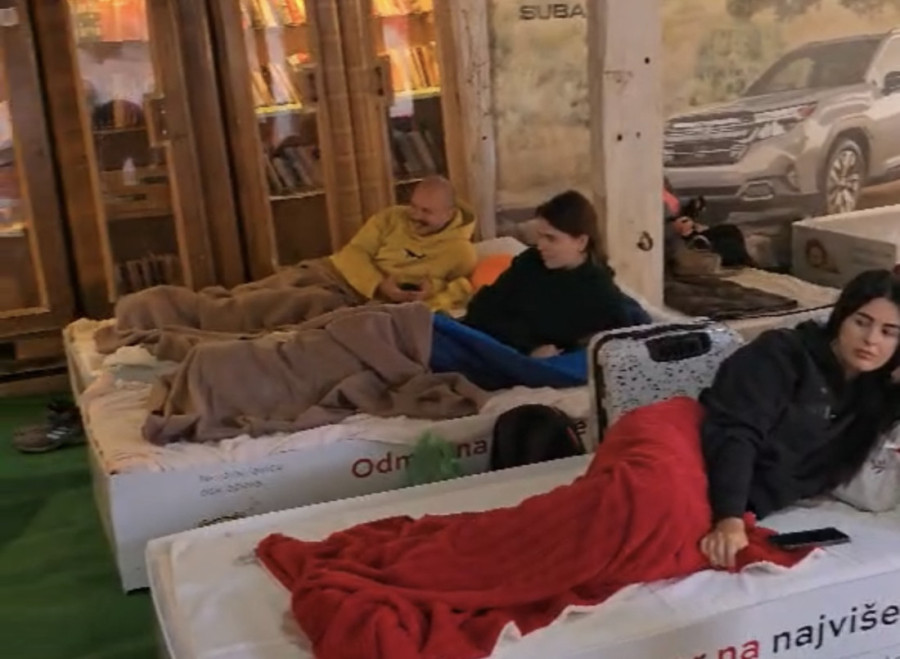 Dramatična situacija: Deca i zaposleni u školi završili u bolnici zbog trovanja, registrovano 17 slučajeva, brojka raste!