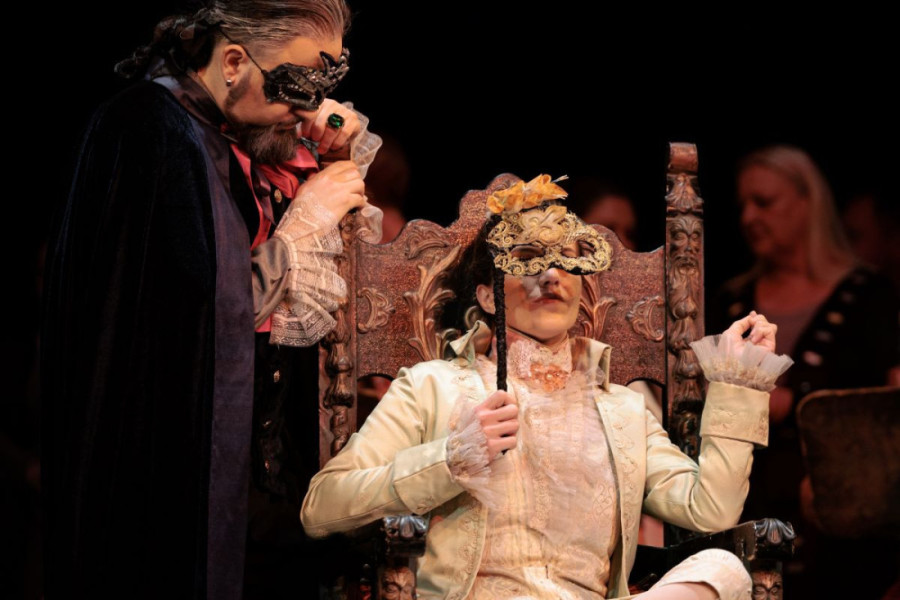 Burni aplauzi i višeminutne ovacije za "Bal pod maskama": Operskim spektaklom otvorena nova sezona Narodnog pozorišta (FOTO)